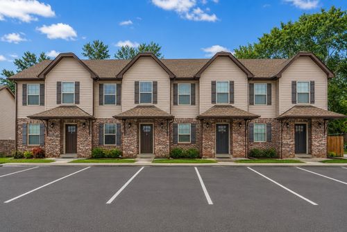 c-1761 Spring Water Dr, Clarksville, TN, 37040-6345 | Card Image