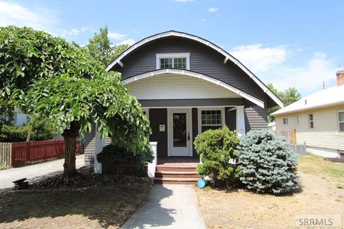 169 4th St, Idaho Falls, ID, 83401-3910 | Card Image