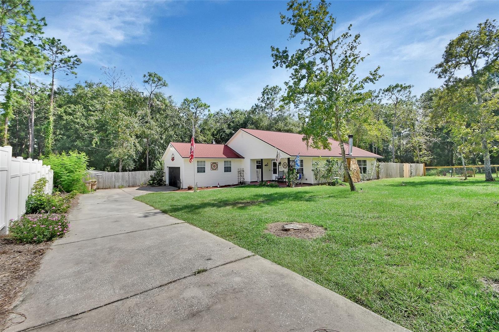 Mardon Cir, Paisley, FL 32767