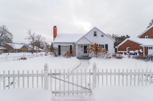 501 Eau Claire Blvd, Wausau, WI, 54403-7084 | Card Image