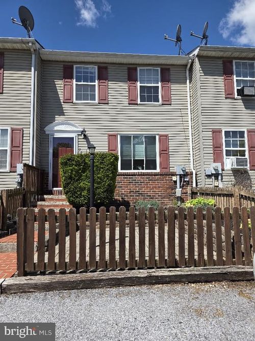 260 White Dogwood Dr, ETTERS, PA, 17319-9348 | Card Image
