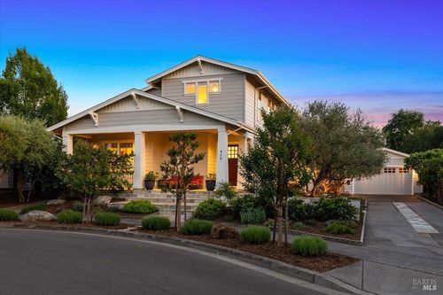 416 San Lorenzo Ct, Sonoma, CA, 95476-6752 | Card Image