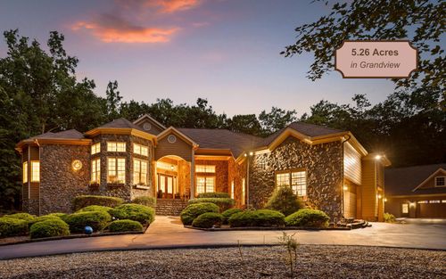 240 Horseshoe Bend Rd E, Signal Mountain, TN, 37377-7120 | Card Image