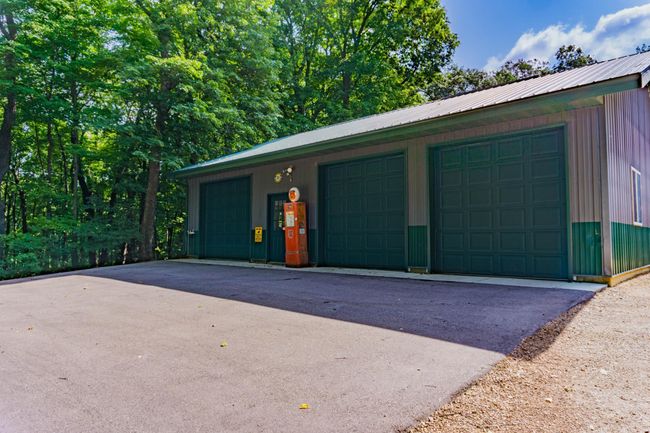 8695 Old Highway 169 Blvd, House other with 3 bedrooms, 3 bathrooms and null parking in Jordan MN | Image 94