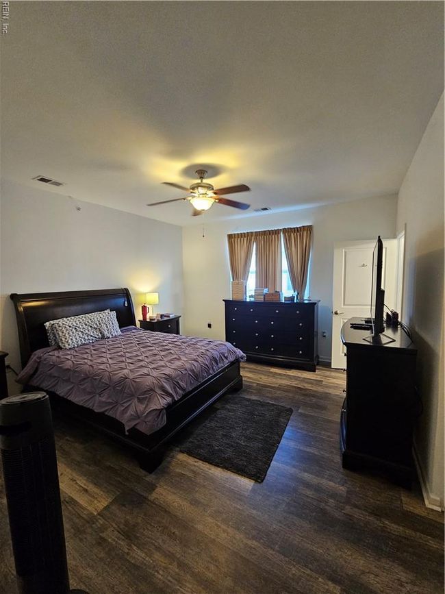 Primary Bedroom | Image 14