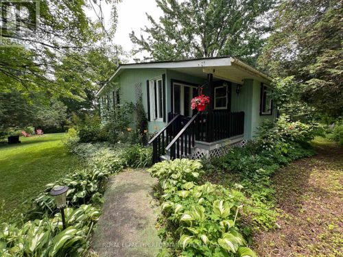 20156 Beaupre Rd, Green Valley, ON, K0C1L0 | Card Image