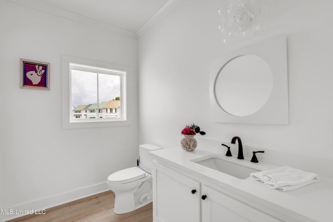 240EBeachBlvd-76 | Image 32