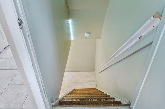 1 Dunbarton Cres, House other with 4 bedrooms, 3 bathrooms and 4 parking in Brampton ON | Image 31