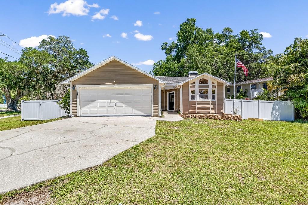 Arlington Ave, Oldsmar, FL 34677