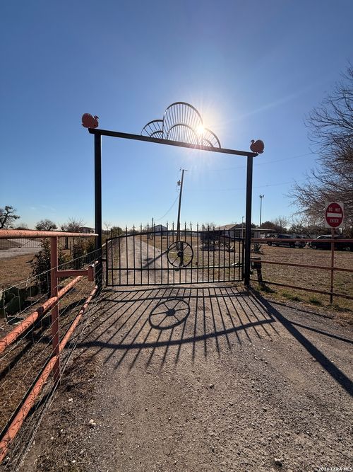 13420 Fm 1937, San Antonio, TX, 78221-5274 | Card Image