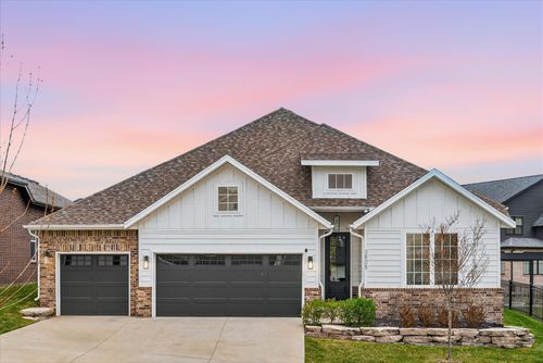 3805 E Hutcheson Ave, Springfield, MO, 65802-6341 | Card Image