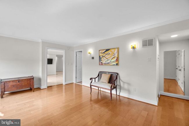 APT-1512 - 1800 Old Meadow Rd, Condo with 3 bedrooms, 4 bathrooms and null parking in MCLEAN VA | Image 17