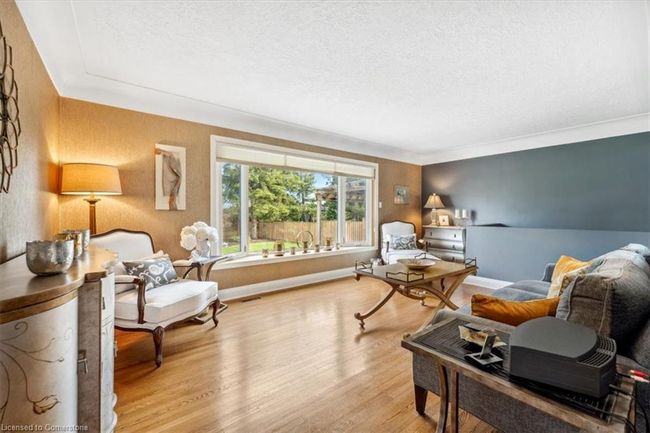 13 Lorimer St, House other with 3 bedrooms, 2 bathrooms and 7 parking in Fonthill ON | Image 7