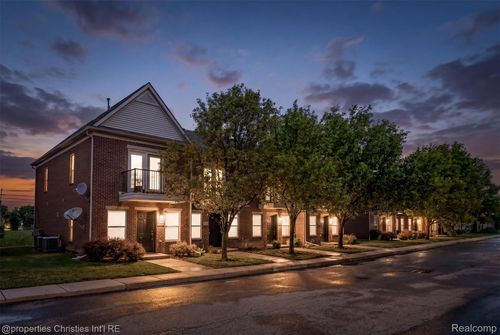 7-281 E Palmer Street, Detroit, MI, 48202 | Card Image
