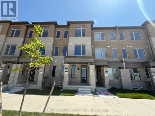 533 Vine Cliff Boulevard, Markham (Victoria Square), ON, L6C1L2 | Card Image