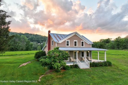 104 William Herbert Rd, Fremont Center, NY, 12736-5022 | Card Image