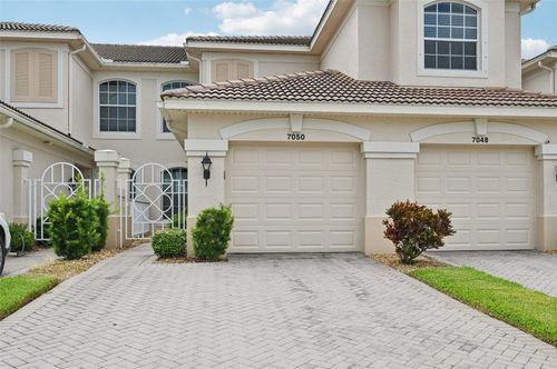 904-7050 Prosperity Cir, Sarasota, FL, 34238-1510 | Card Image