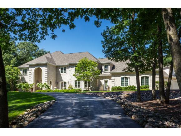 Muirwood Ct, Green Bay, WI 54313