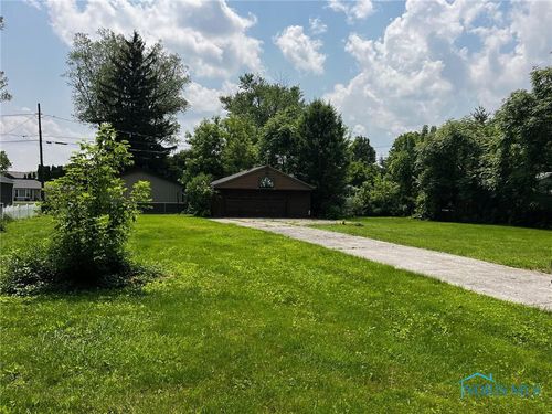 5433 Brophy Dr, Toledo, OH, 43611-1507 | Card Image