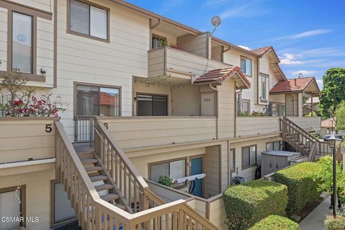 6-98 Maegan Pl, Thousand Oaks, CA, 91362-2767 | Card Image