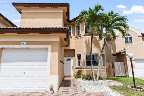 2617 Ne 41st Cir, Homestead, FL, 33033-5163 | Card Image