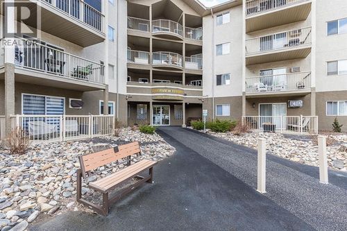 519-245 Red Deer Dr Sw, Medicine Hat, AB, T1A8P4 | Card Image