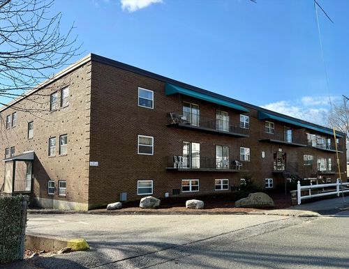 100 Water St, Stoughton, MA, 02072-2831 | Card Image