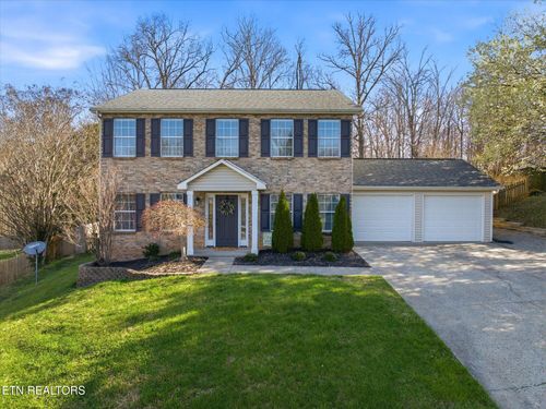 8212 Foxworth Trl, Powell, TN, 37849-3070 | Card Image