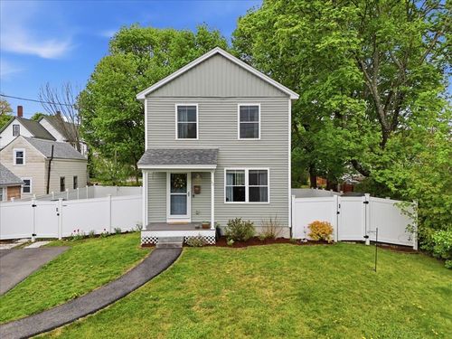 60 Pine Street, Rochester, NH, 03867 | Card Image