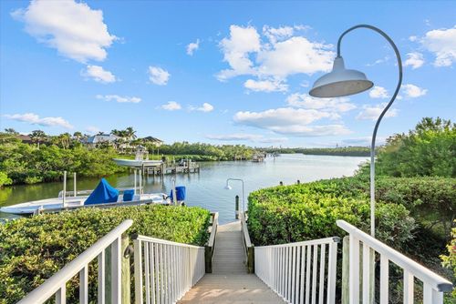 479 S Creek Dr, OSPREY, FL, 34229-9144 | Card Image