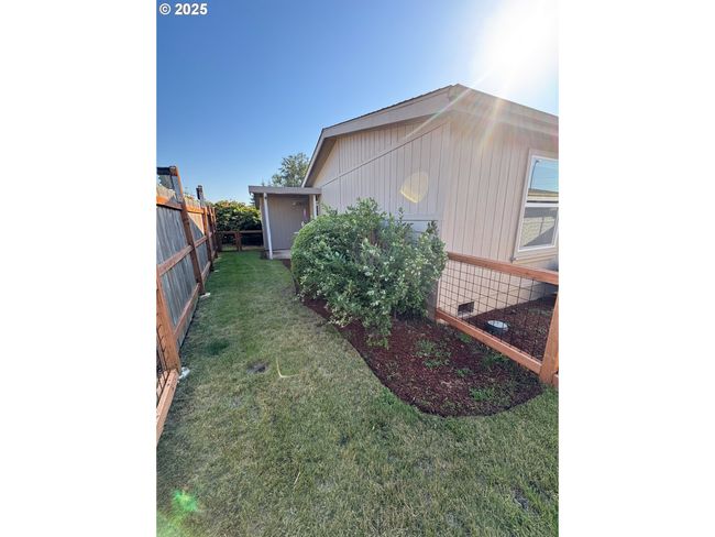 UNIT-13 - 3355 N Delta Hwy, House other with 3 bedrooms, 2 bathrooms and null parking in Eugene OR | Image 39