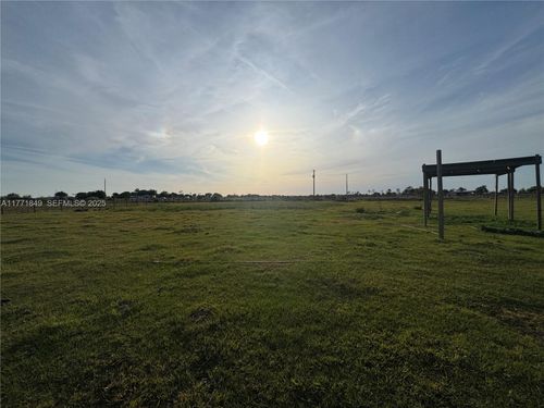 292 Lott Grade, VENUS, FL, 33960-2426 | Card Image