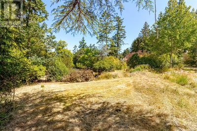 10915 Deep Cove Rd, Home with 0 bedrooms, 0 bathrooms and 4 parking in North Saanich BC | Image 3