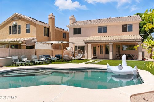 8083 E Michelle Dr, Scottsdale, AZ, 85255-5424 | Card Image