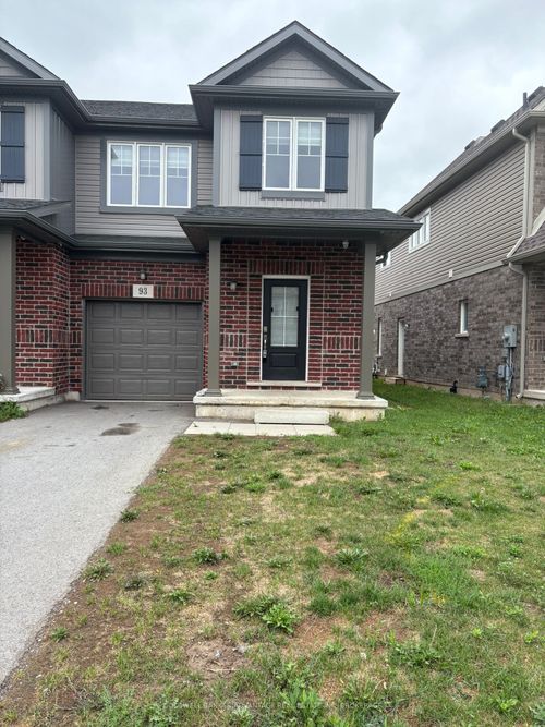 93 Pl Sunflower, Welland, ON, L3C0H8 | Card Image