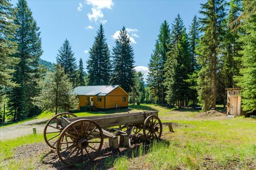 185 Bayhorse Road, Libby, MT, 59923 | Card Image