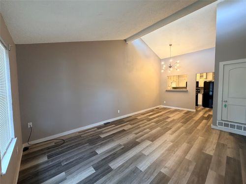 apt-a-1110 Lynn St, Weatherford, TX, 76086-5677 | Card Image