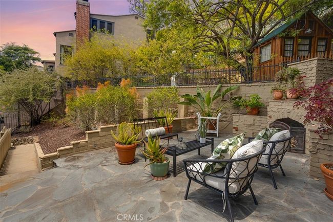 2256 Bronson Hill Dr, House other with 2 bedrooms, 2 bathrooms and 2 parking in Los Angeles CA | Image 36