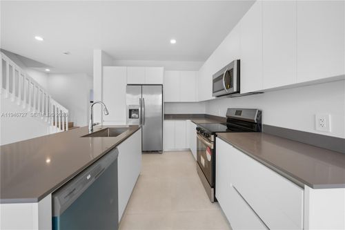 18973-18973 Sw 344th Ter, Florida City, FL, 33034-5429 | Card Image