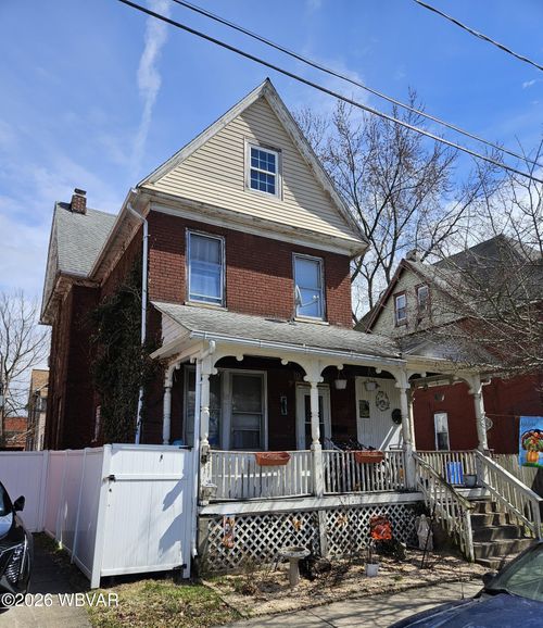 646 Cherry St, Williamsport, PA, 17701-4936 | Card Image