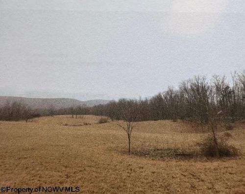 3176 Germany Valley Rd, RIVERTON, WV, 26814-8569 | Card Image
