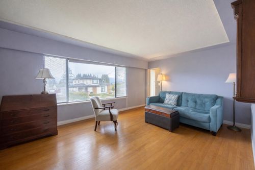 7620 Formby St, Burnaby, BC, V5E2G2 | Card Image