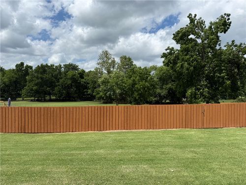 1023 W Garland St, Siloam Springs, AR, 72761-2242 | Card Image