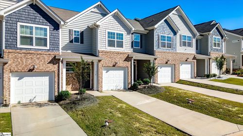 330 E Compass Way, Easley, SC, 29640-9331 | Card Image