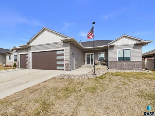 5408 E 64th St Street, Sioux Falls, SD, 57108 | Card Image