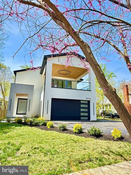 8908 Mohawk Ln, BETHESDA, MD, 20817-3520 | Card Image