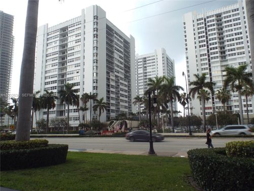 apt-603-1904 S Ocean Dr, Hallandale Beach, FL, 33009-5905 | Card Image