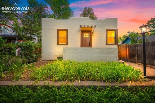 2824 W Kiowa St, Colorado Springs, CO, 80904-2422 | Card Image