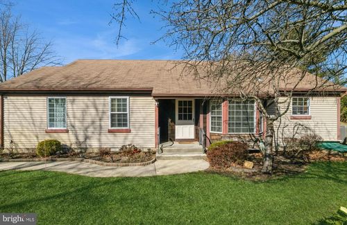 153 Concordia Cir, MONROE TOWNSHIP, NJ, 08831-4602 | Card Image