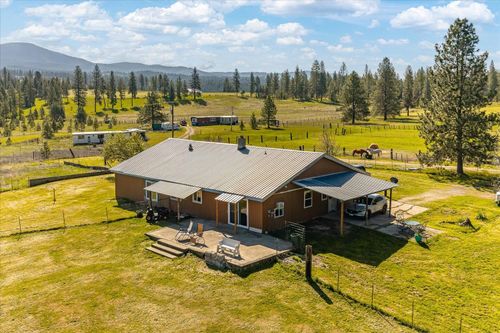 32604 N Elk Chattaroy Rd. Rd, Chattaroy, WA, 99003 | Card Image